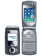 Nokia N71 Photos